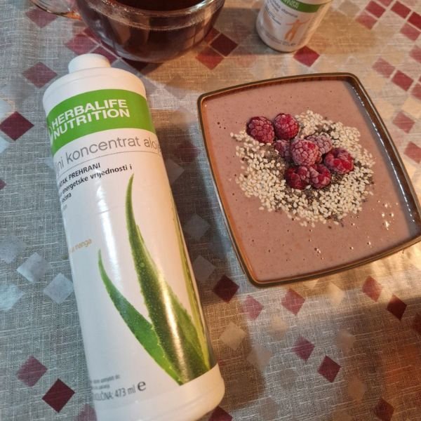 Herbalife Aloja Mango sa smoothijem – osvježavajući napitak za detoksikaciju tijela
