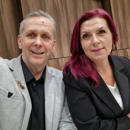 Aid Brkić i njegov partner na Herbalife Kick Off događaju u Hotelu Hills, januar 2024.